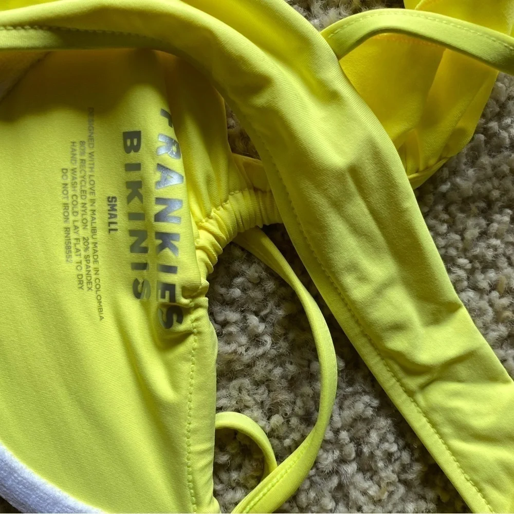 Frankies Bikinis Women's Neon Birdie Bikini Top Size Small Beach Resort Wear